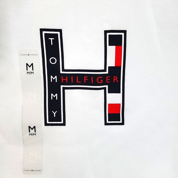 TOMMY HILFIGER WHITE MEDIUM POLO SHIRT - Picture 6 of 10